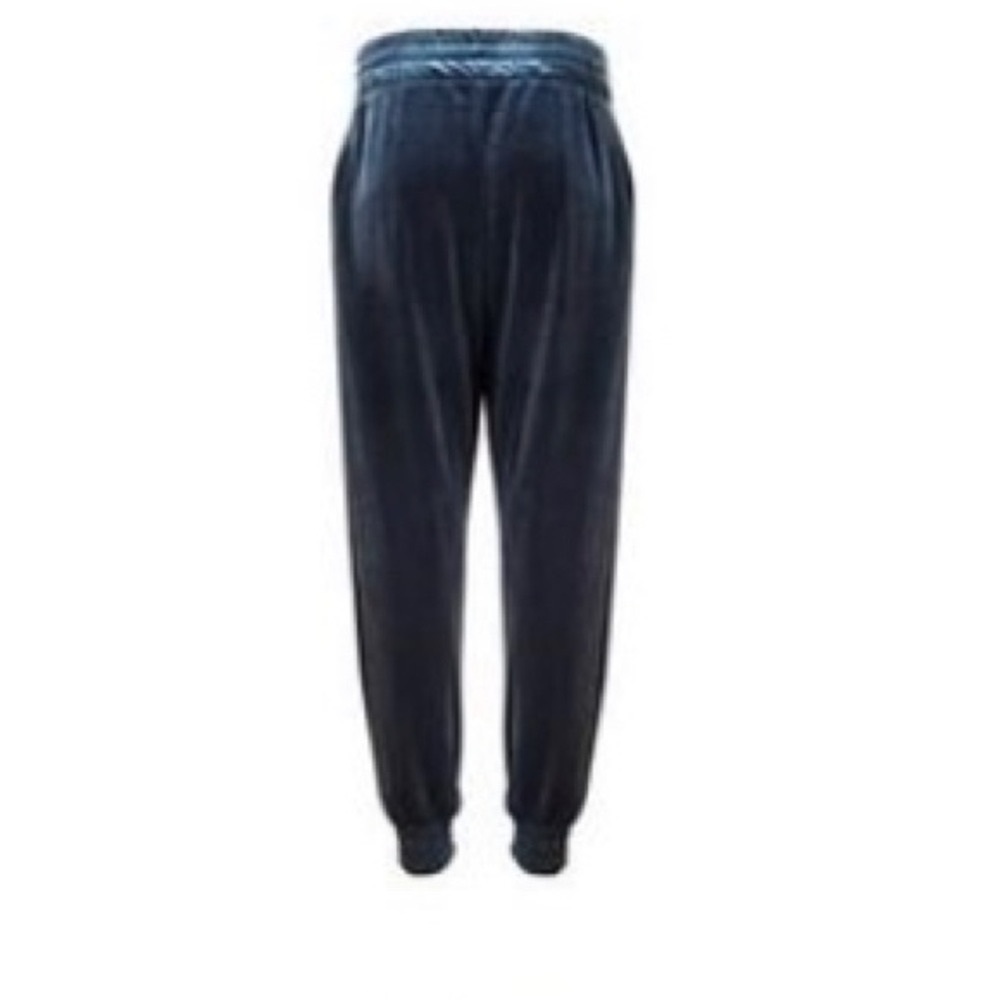 💞⚡️LAINA RAUMA BRAND NEW VELVET SWEATPANTS